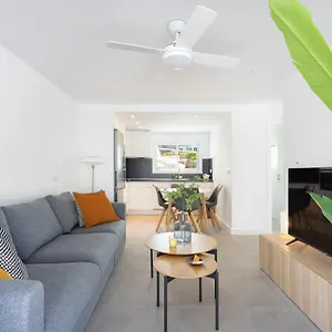  Villa Urbania Atico Deluxe By Sunkeyrents